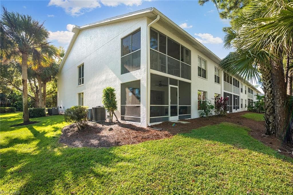 1100 Sarah Jean Cir A106, Naples, FL 34110-27