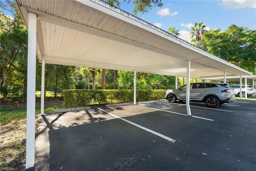 1100 Sarah Jean Cir A106, Naples, FL 34110-36