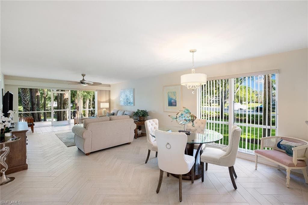 1100 Sarah Jean Cir A106, Naples, FL 34110-4