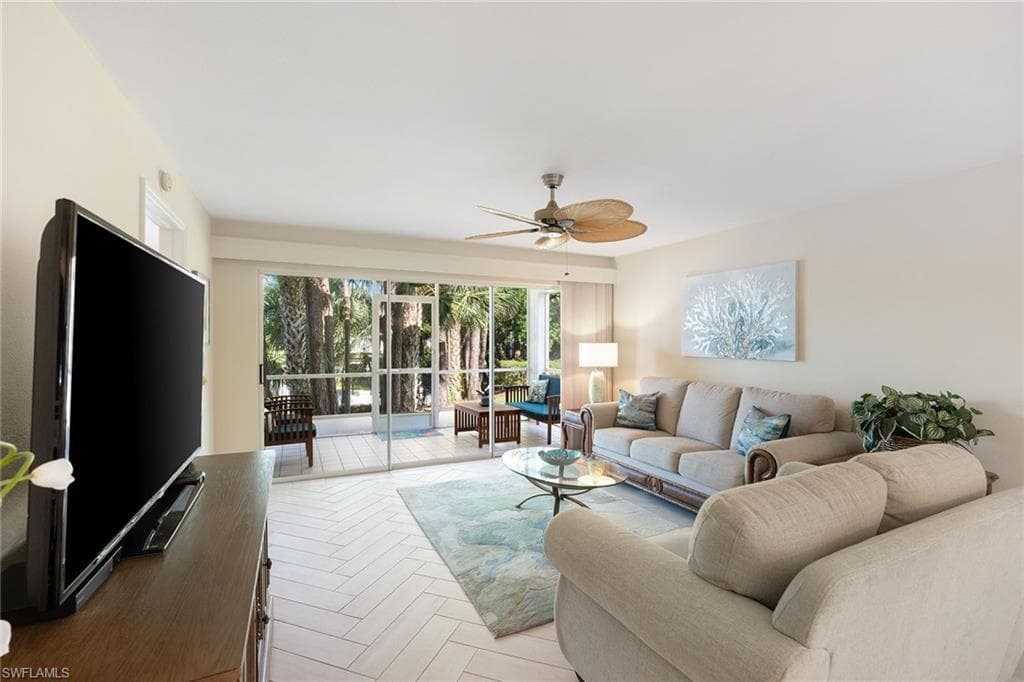 1100 Sarah Jean Cir A106, Naples, FL 34110-5
