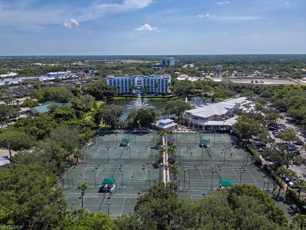 7671 Pebble Creek Cir 101, Naples, FL 34108-33