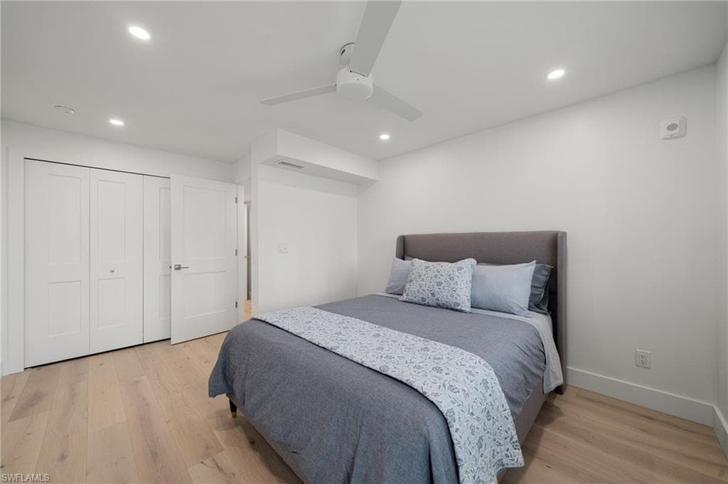 1065 Gulf Shore Blvd N 301, Naples, FL 34102-11