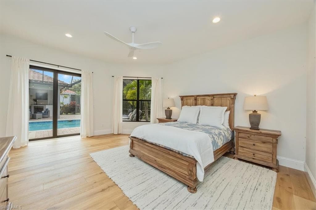 1007 Tivoli Dr, Naples, FL 34104-12