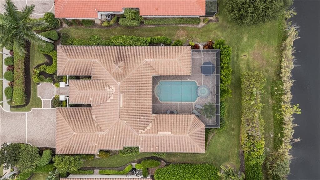 1007 Tivoli Dr, Naples, FL 34104-25