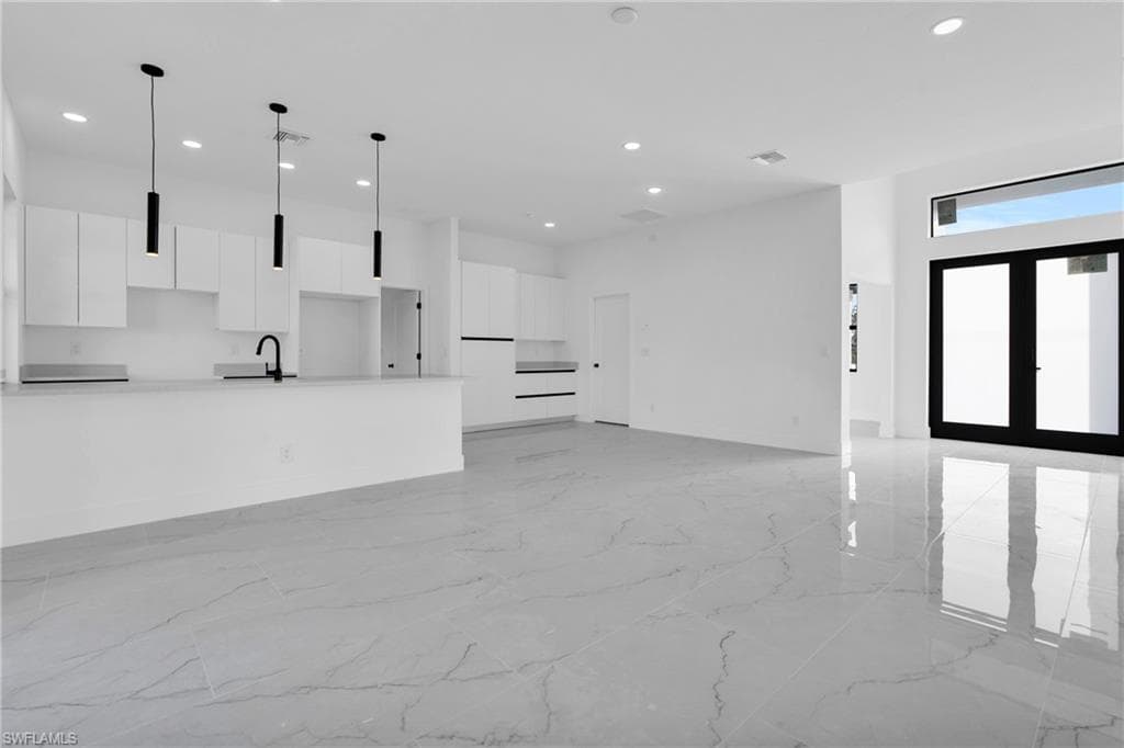 1133 Hatton Ave S, Lehigh Acres, FL 33974-5