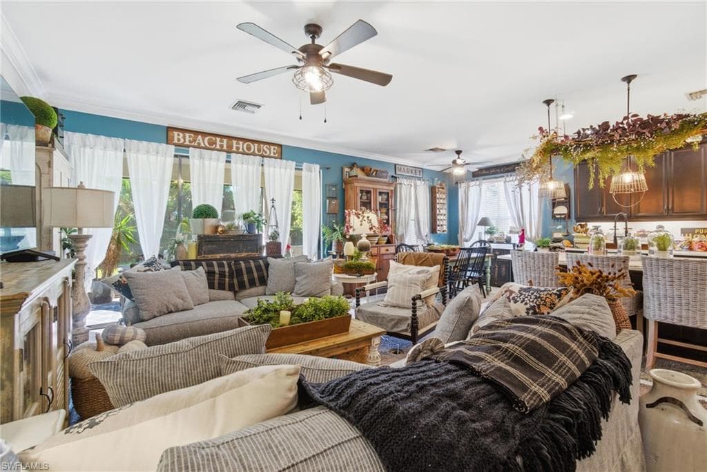 8190 Lucello Ter S, Naples, FL 34114-11