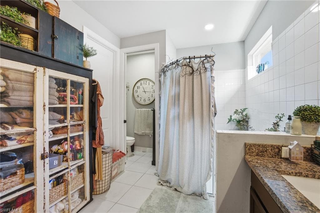 8190 Lucello Ter S, Naples, FL 34114-31