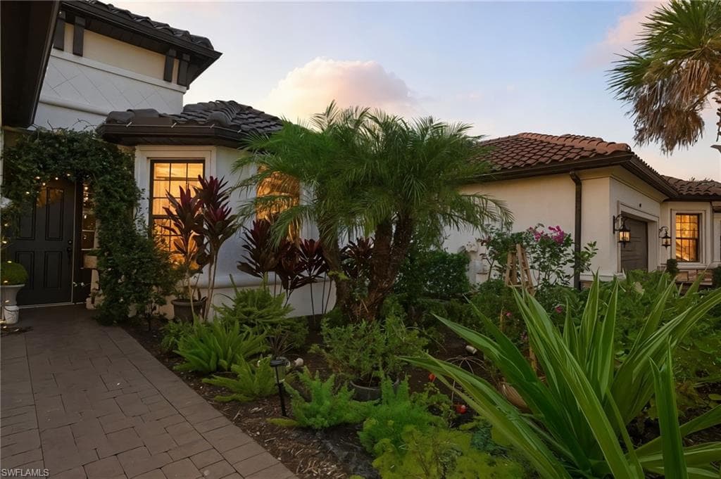 8190 Lucello Ter S, Naples, FL 34114-33