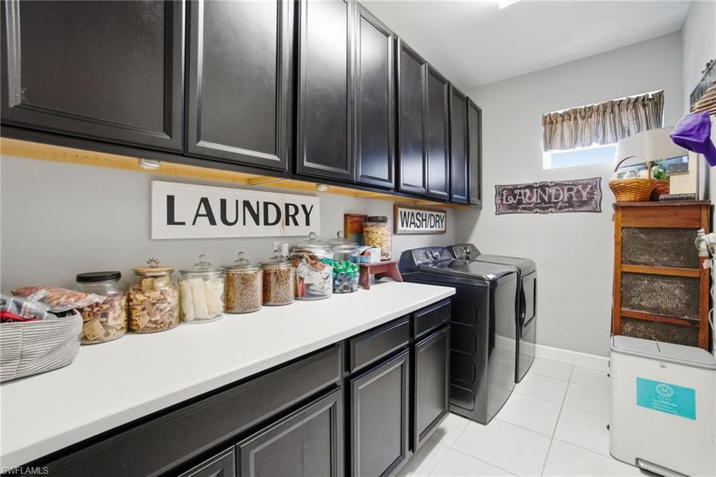 8190 Lucello Ter S, Naples, FL 34114-45