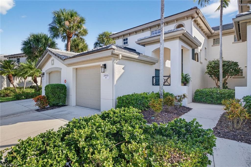 20935 Island Sound Cir 201, Estero, FL 33928-3