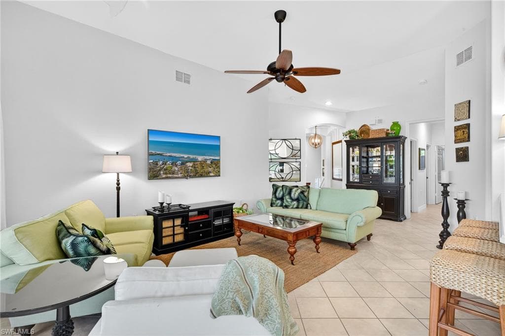 20935 Island Sound Cir 201, Estero, FL 33928-5