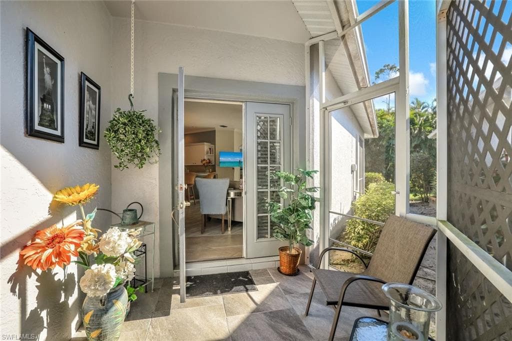 795 Crossfield Cir 85, Naples, FL 34104-2