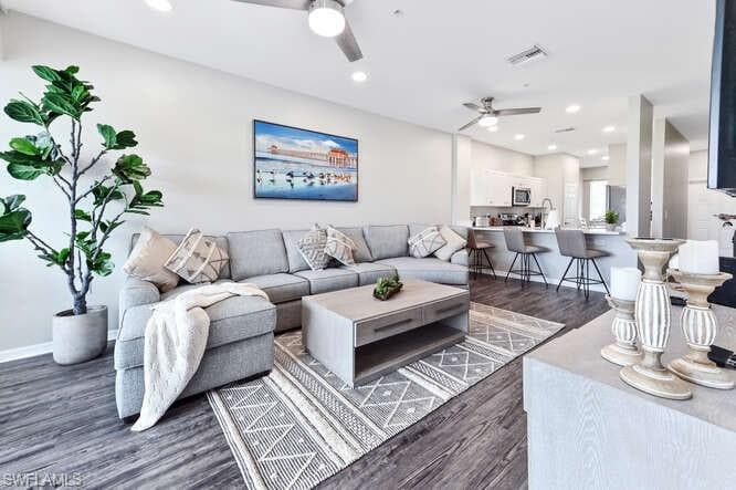 7935 Mahogany Run Ln 725, Naples, FL 34113-13