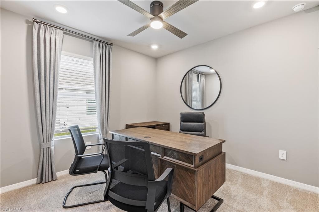 2521 28th Ter, Cape Coral, FL 33993-14