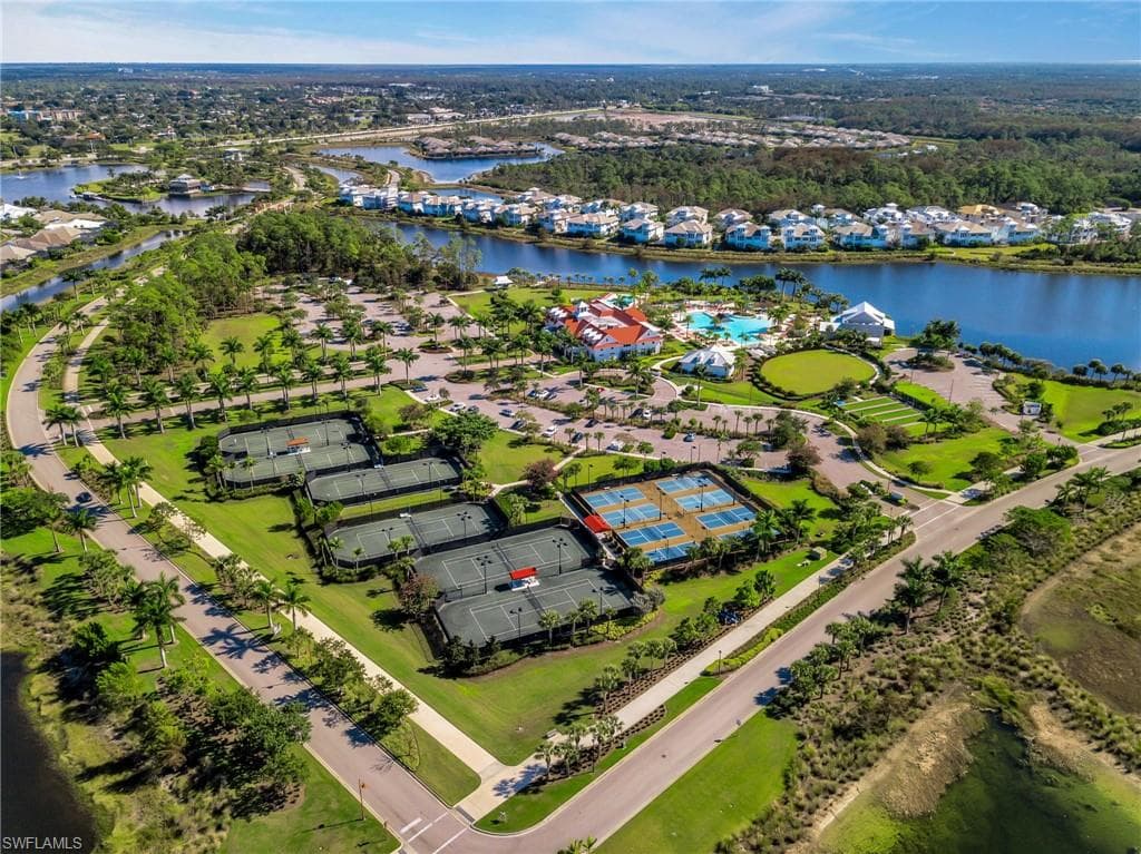 6933 Saona Ct, Naples, FL 34113-34