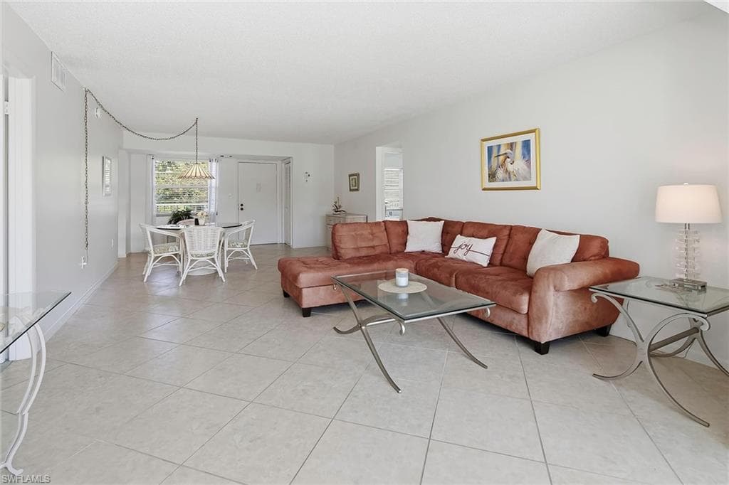 1200 Blue Point Ave A1, Naples, FL 34102-13