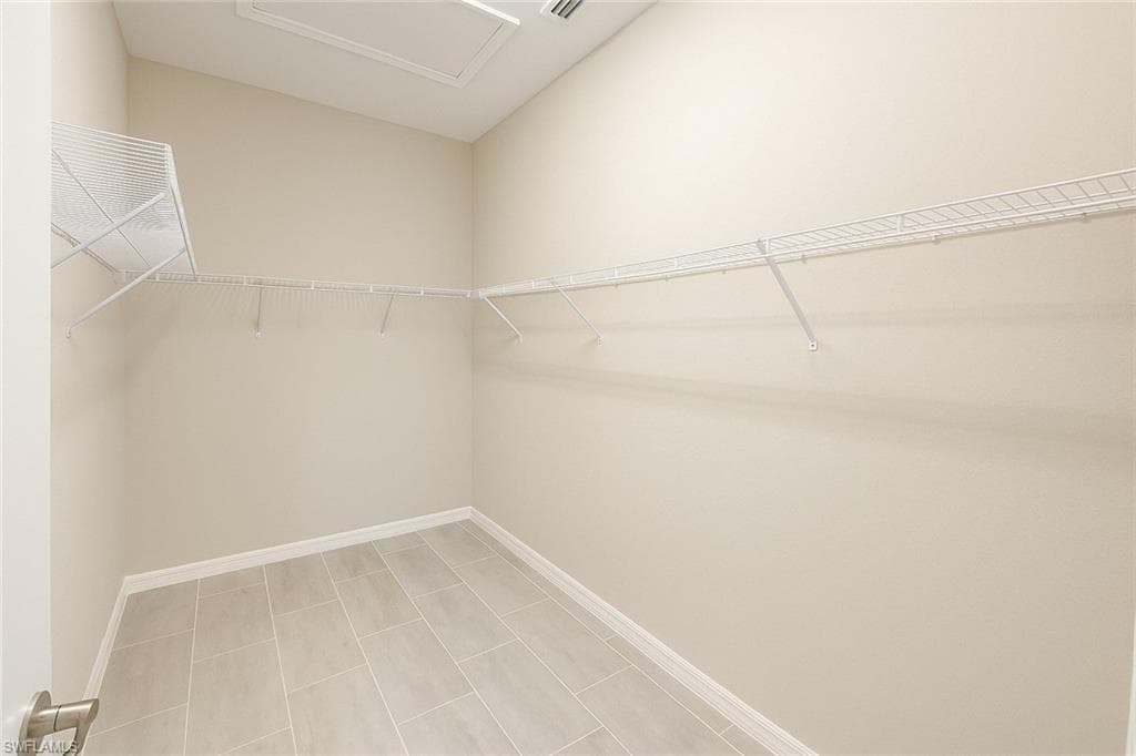 17661 Kinzie Ln, Estero, FL 33928-13