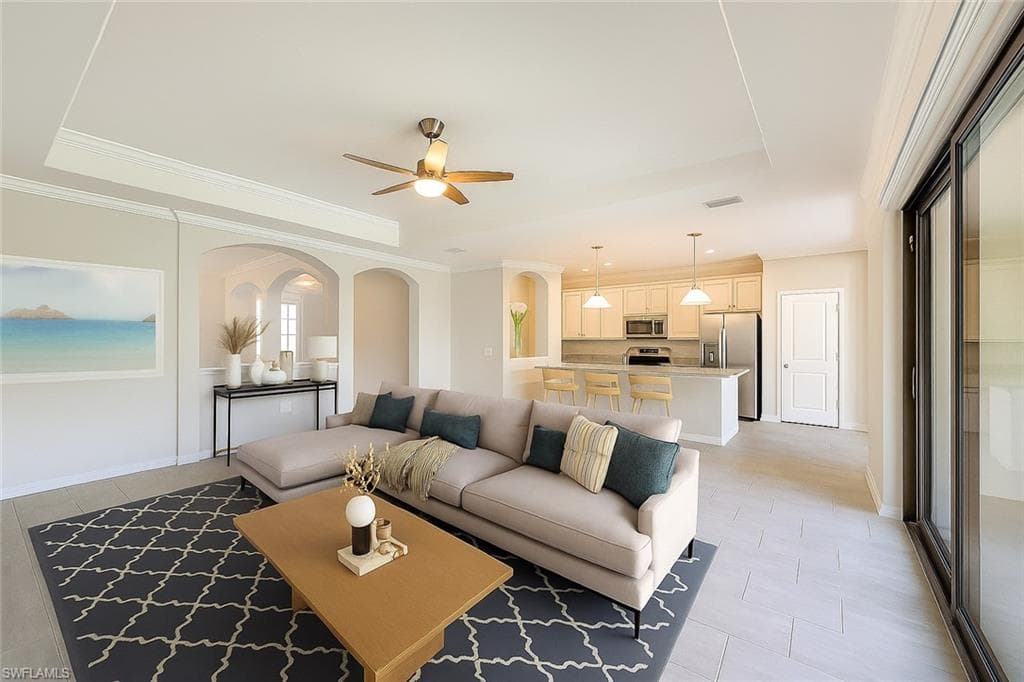 17661 Kinzie Ln, Estero, FL 33928-5