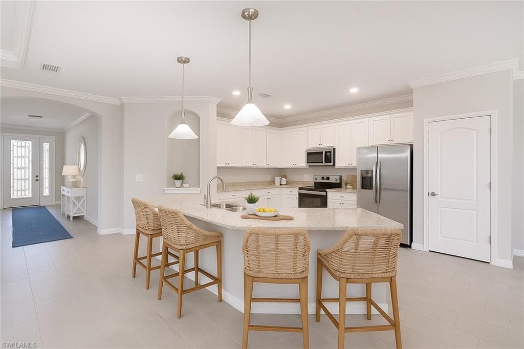 17661 Kinzie Ln, Estero, FL 33928-7