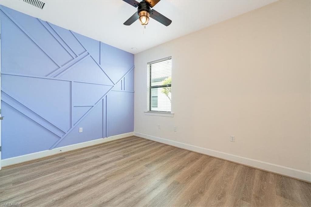 1996 Parson St, Naples, FL 34120-14