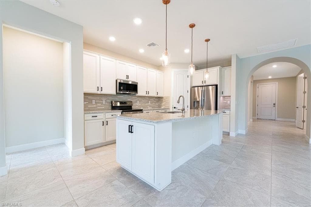 1996 Parson St, Naples, FL 34120-19