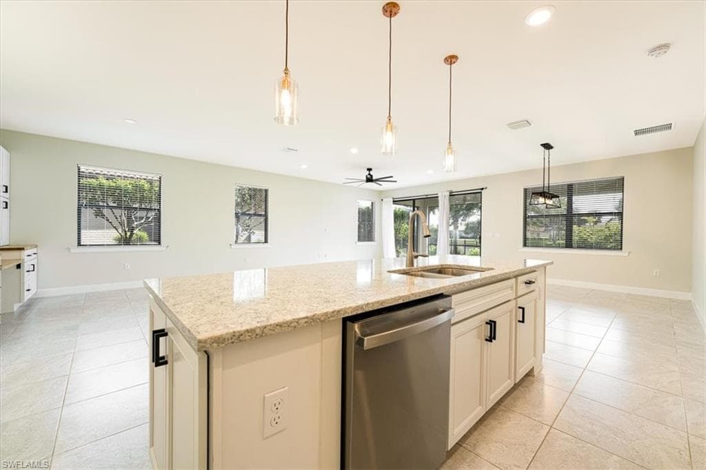 1996 Parson St, Naples, FL 34120-20