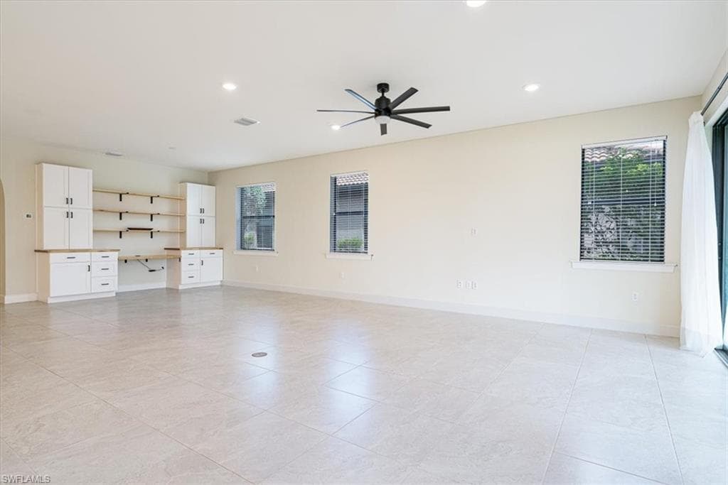 1996 Parson St, Naples, FL 34120-24