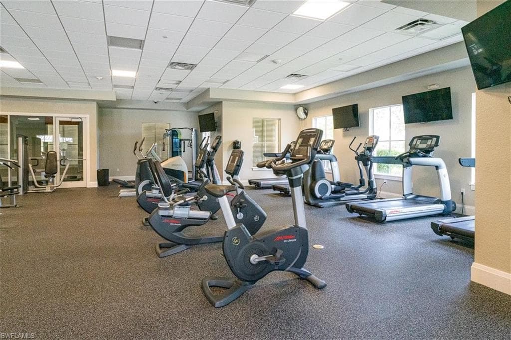 1996 Parson St, Naples, FL 34120-48