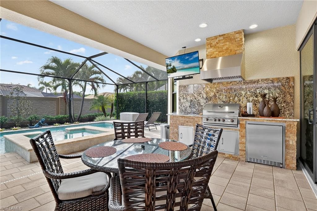 23332 Sanabria Loop, Bonita Springs, FL 34135-27