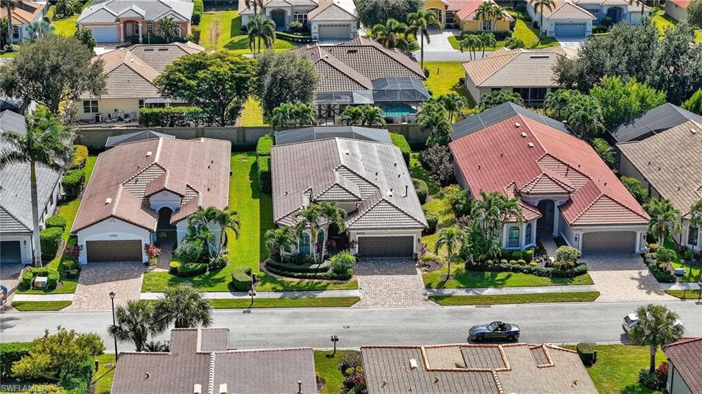 23332 Sanabria Loop, Bonita Springs, FL 34135-3