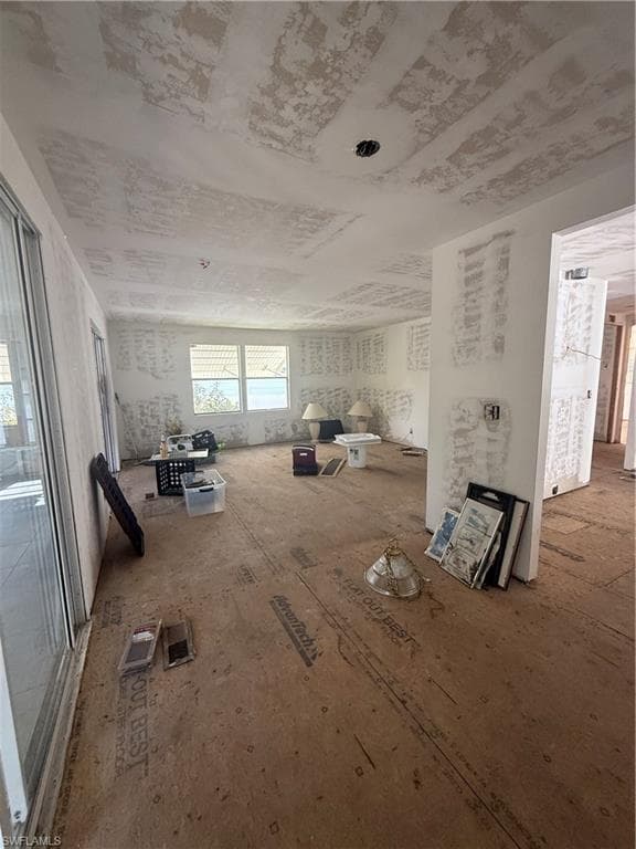 350 Shoreland Dr, Fort Myers, FL 33905-31