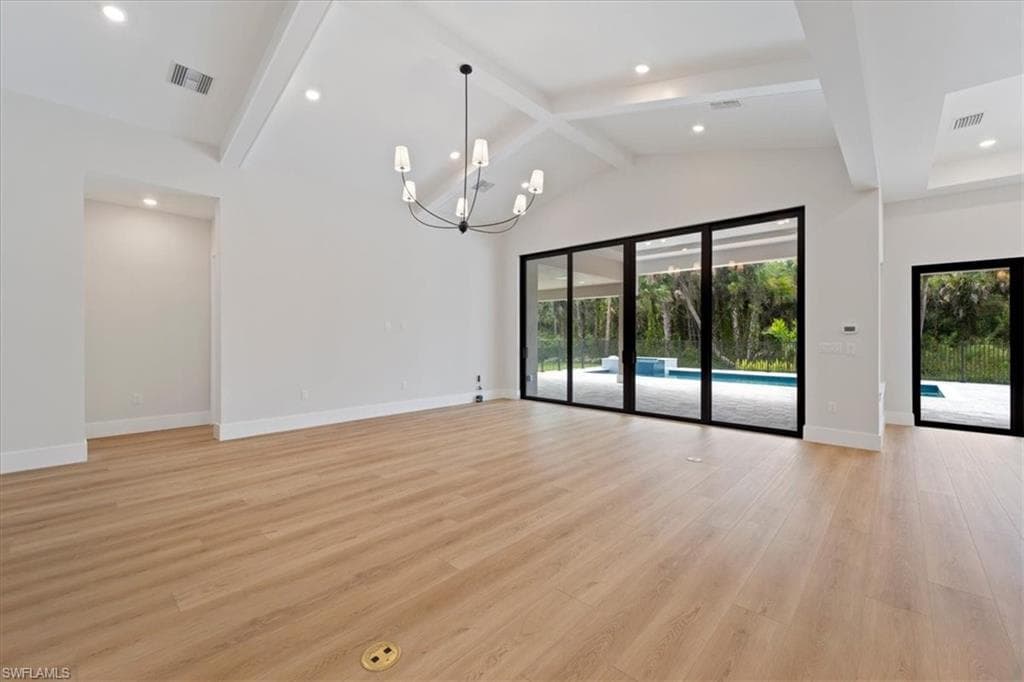 699 1st St NW, Naples, FL 34120-11