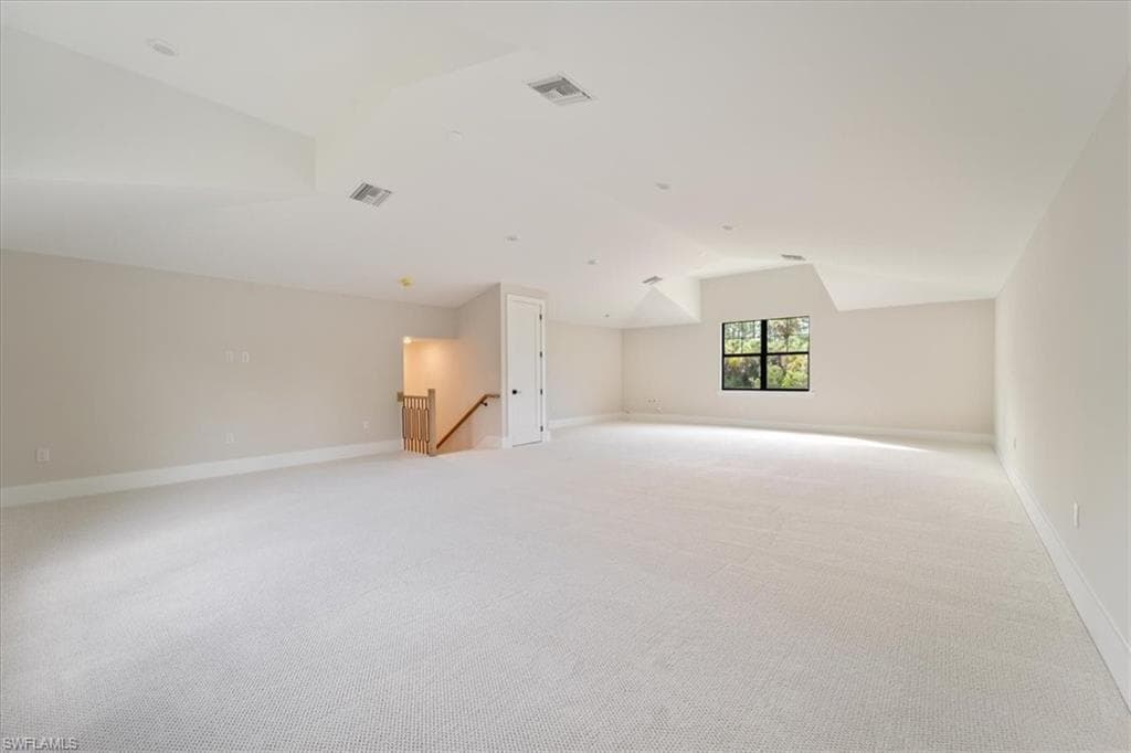 699 1st St NW, Naples, FL 34120-35