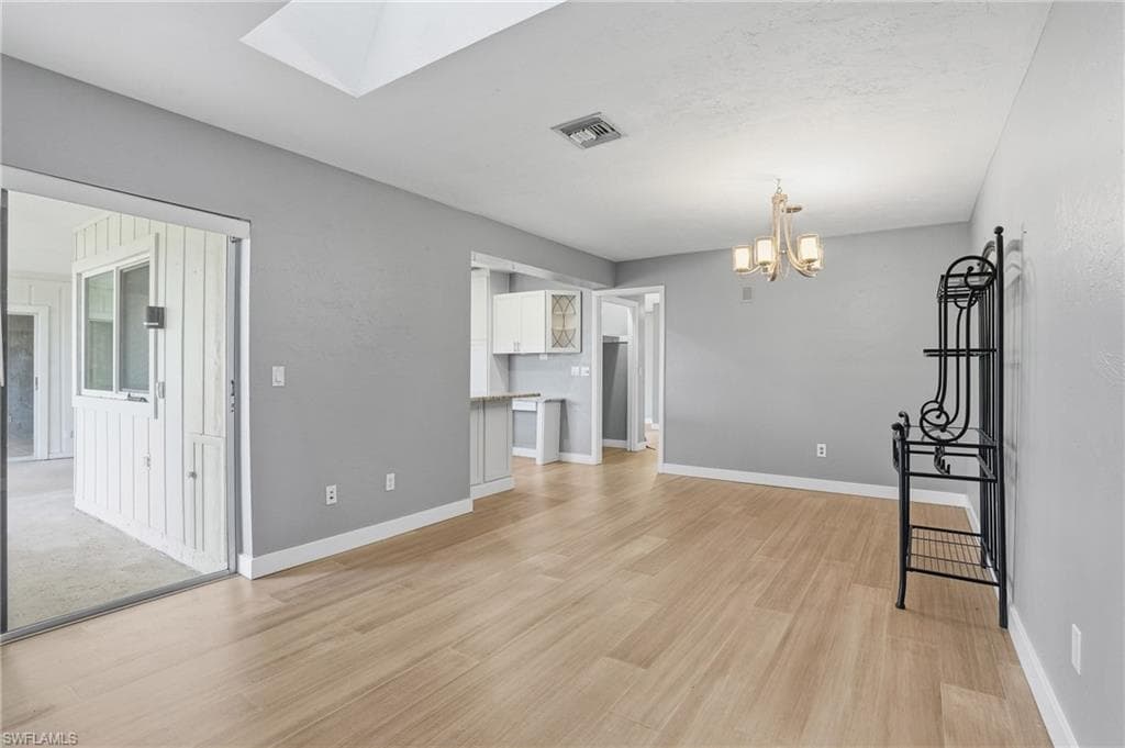 223 Pine Valley Cir, Naples, FL 34113-16