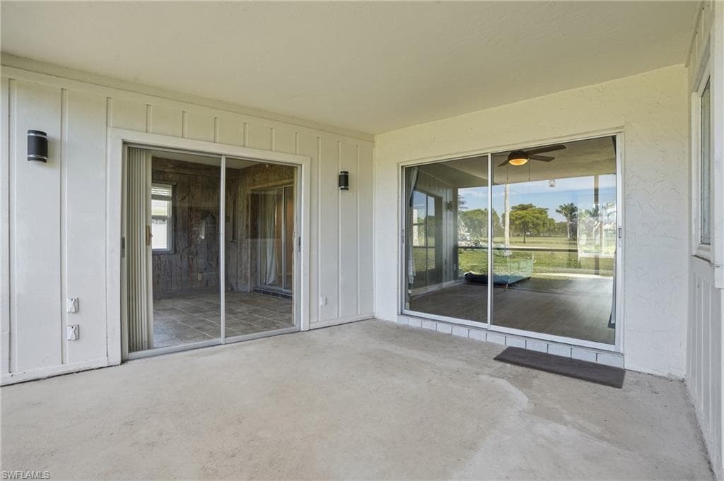 223 Pine Valley Cir, Naples, FL 34113-42