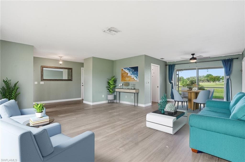 223 Pine Valley Cir, Naples, FL 34113-7