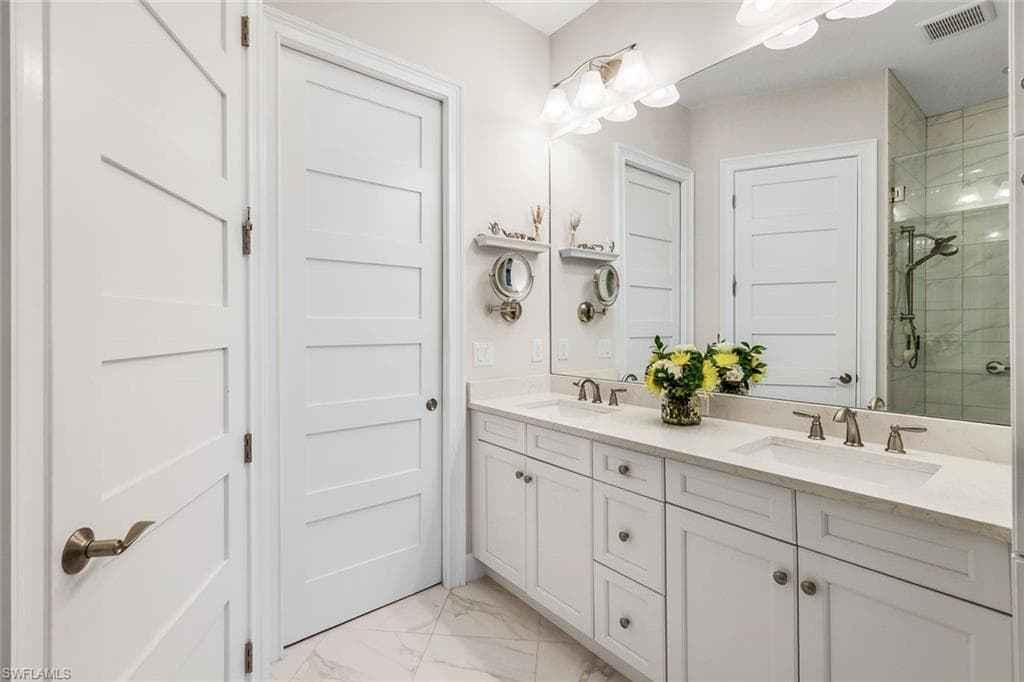 5802 Haiti Dr, Naples, FL 34113-17