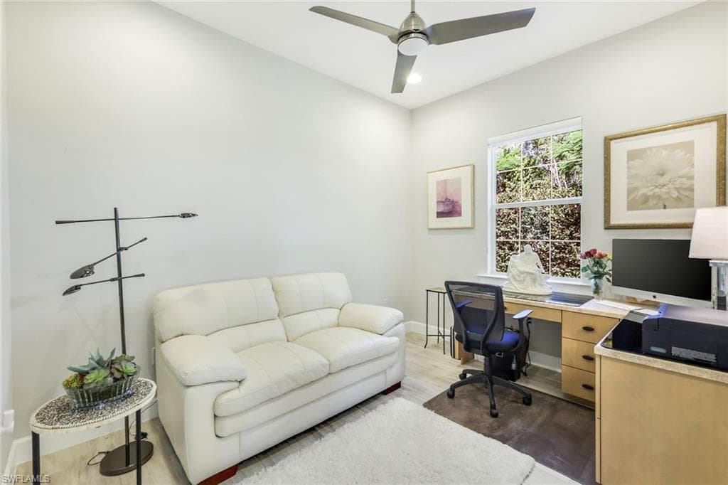 5802 Haiti Dr, Naples, FL 34113-20