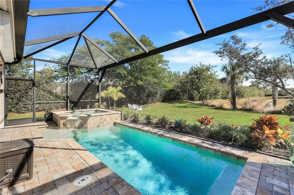 5802 Haiti Dr, Naples, FL 34113-23