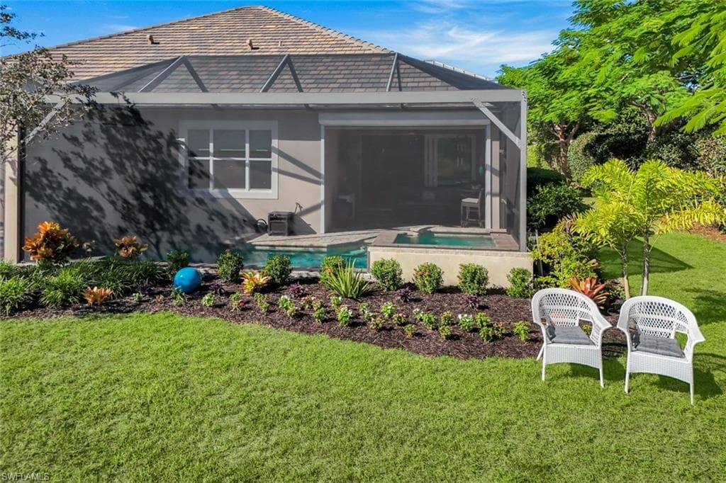 5802 Haiti Dr, Naples, FL 34113-26