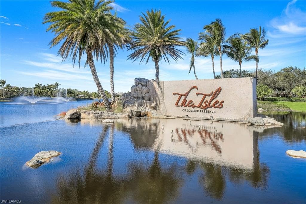 5802 Haiti Dr, Naples, FL 34113-33