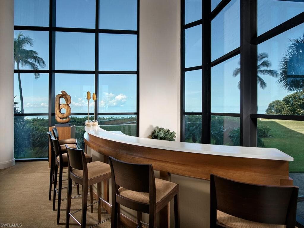 4951 Gulf Shore Blvd N 1204, Naples, FL 34103-17