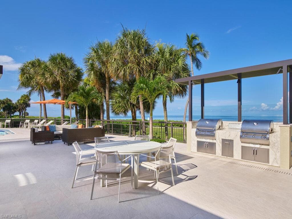 4951 Gulf Shore Blvd N 1204, Naples, FL 34103-21