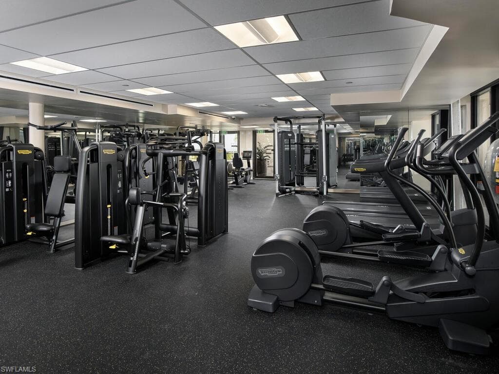 4951 Gulf Shore Blvd N 1204, Naples, FL 34103-27