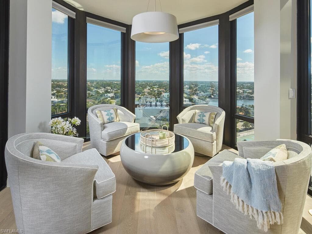 4951 Gulf Shore Blvd N 1204, Naples, FL 34103-4