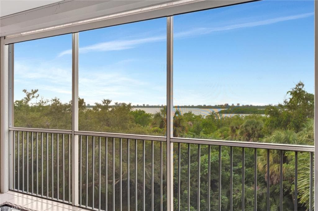 133 Vintage Bay Dr A-15, Marco Island, FL 34145-7