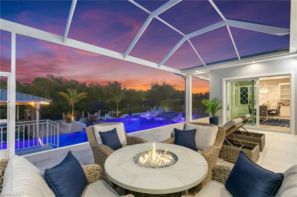 2323 Harbor Rd, Naples, FL 34104-22