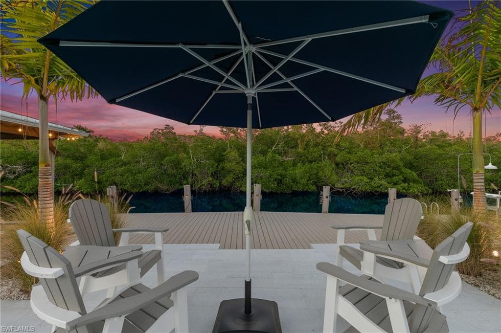 2323 Harbor Rd, Naples, FL 34104-33