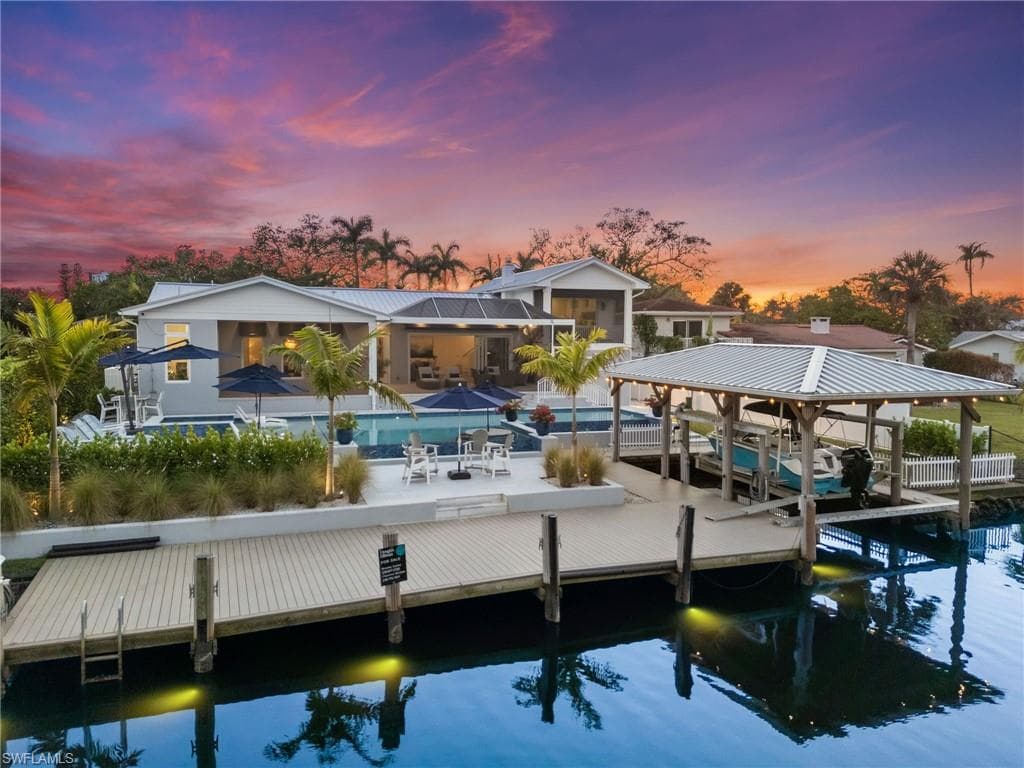 2323 Harbor Rd, Naples, FL 34104-2