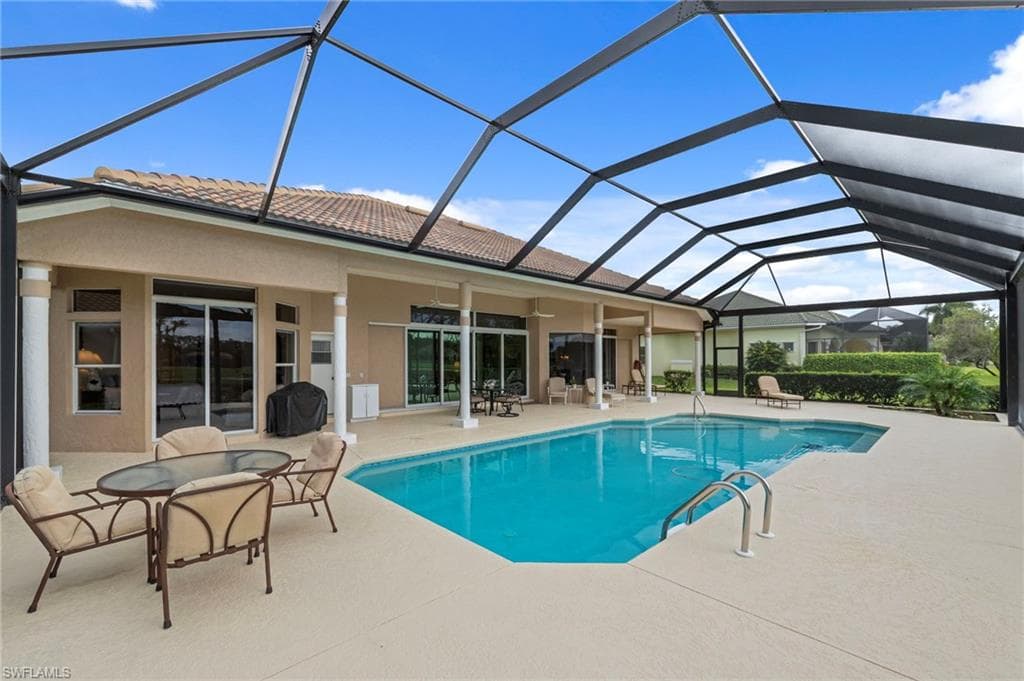 12384 Eagle Ct, Estero, FL 33928-37